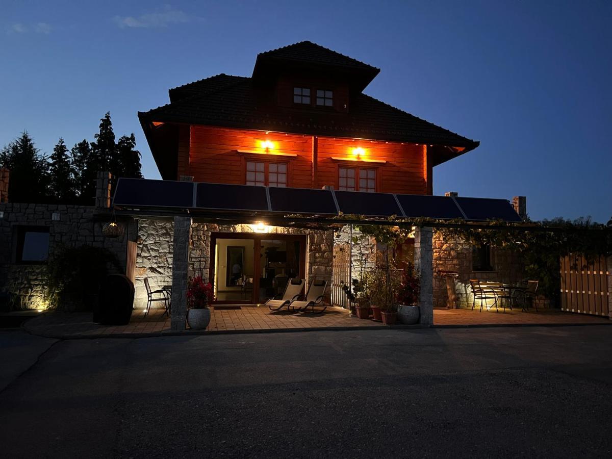 Lovely In Nature With Sauna! Apartment Postojna